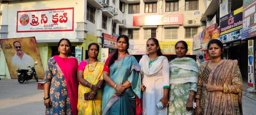 సాయంత్రం వరకు తిరుపతి ప్రెస్ క్లబ్ లోనే కూర్చుంటా.. దమ్ముంటే రండి.. భూమన  కరుణాకర్ రెడ్డికి, మాజీ మంత్రి రోజా కి ఓ రేంజ్ లో సవాల్ విసిరిన జనసేన రాష్ట్ర కార్యదర్శి  ఆకేపాటి సుభాషిణి