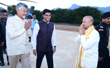 తిరుమల కొండపై పూర్తిస్థాయిలో ఆధ్యాత్మిక వాతావరణం నెలకొల్పడమే ధ్యేయం..    శ్రీవారి ఆలయంలో వెండి వాకిలి నుండి వెలుపలికి రావడానికి ప్రత్యామ్నాయం అవసరం. టీటీడీ ఈవో ముద్దాడ రవిచంద్ర.