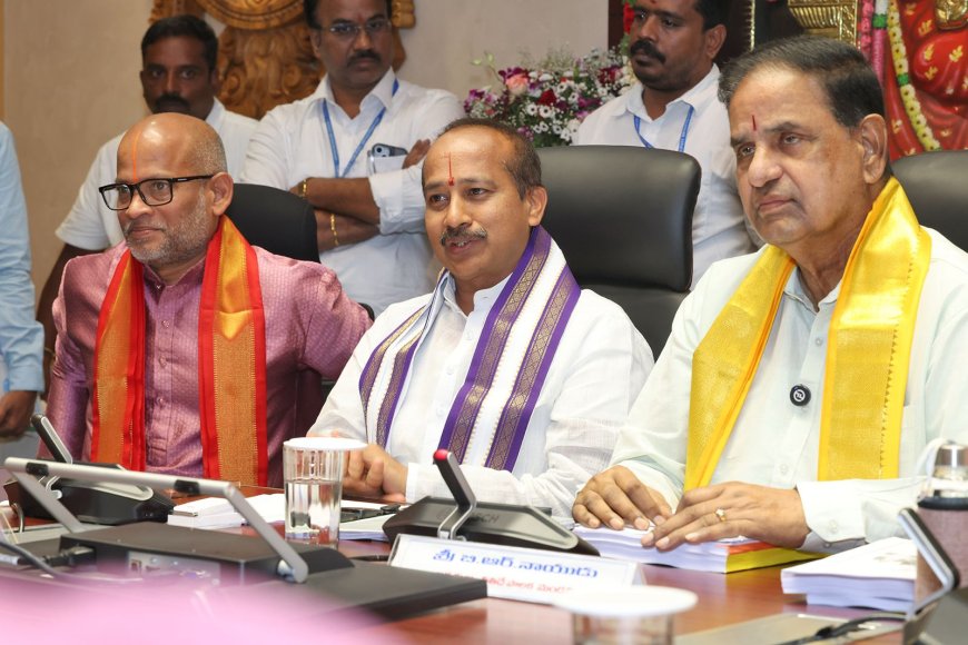 శ్రీవారి రథానికి రాతితో నూతన మండపం... టీటీడీ ఉద్యోగులకు చైర్మన్ బిఆర్ నాయుడు వరాల జల్లులు
